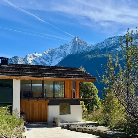 Acorn Chalet *